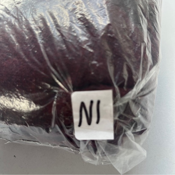 Davis & Squire Wool Men's Burgundy Sweater Medium - Picture 8 of 8